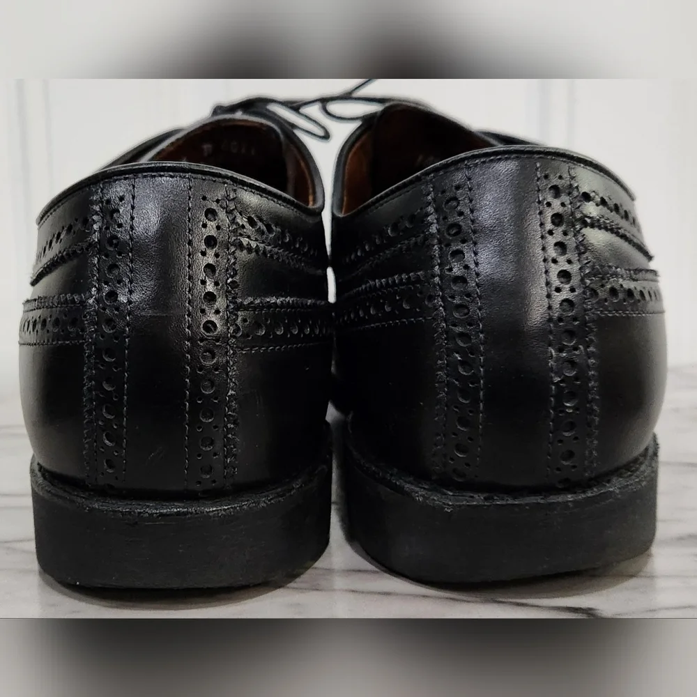 Allen Edmonds black wingtip oxford dress shoes men's size 10.5 D